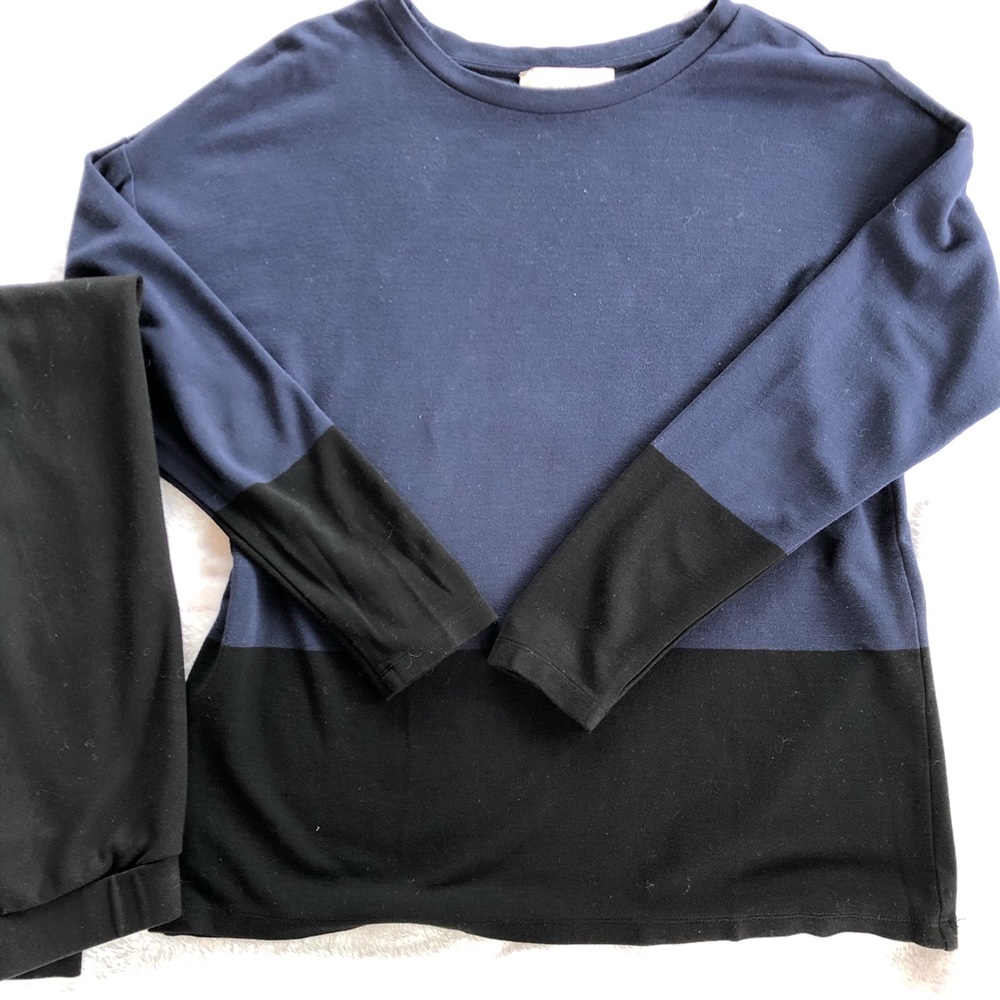 LOFT long sleeve top Size M